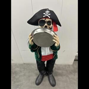 Vintage Pirate Skeleton Yard Halloween Decoration